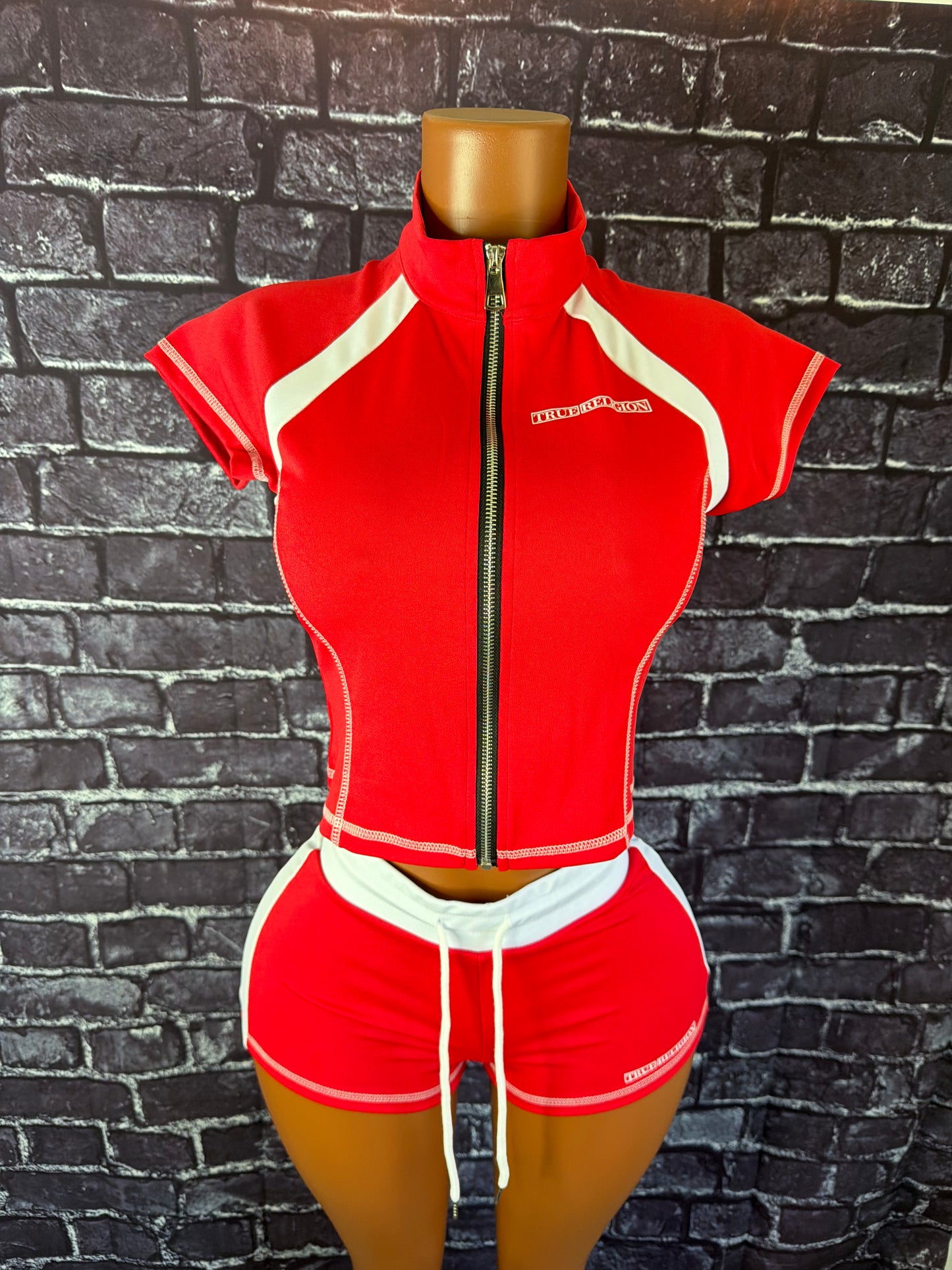 2 Piece True Set